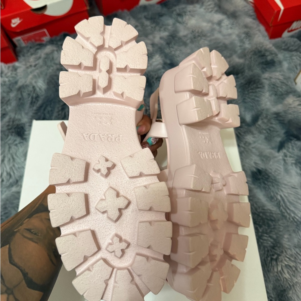 BRAND NEW Women’s Prada sandals SUZE 39 - Picture 2 of 4